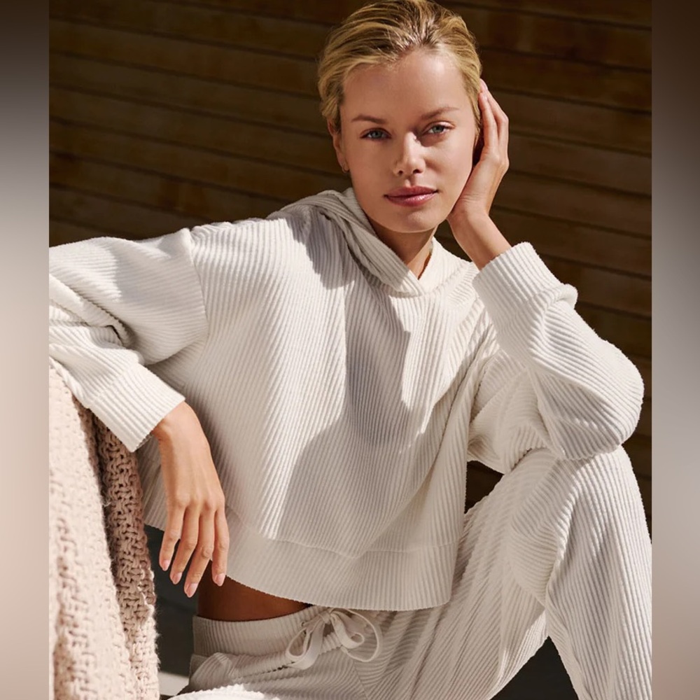 Alo Yoga Set
